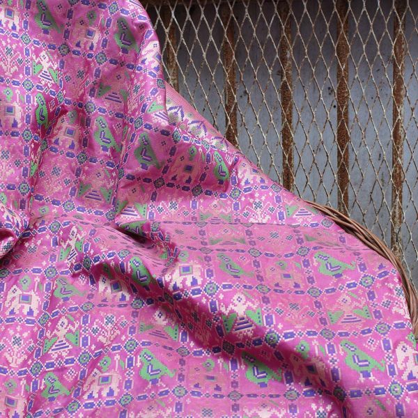 Gajri Pink-Magenta Pure Katan Silk Banarasi Handloom Patola Saree Fashion