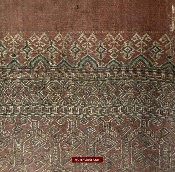 1448 Antique Iban Pua Kumbu Sungkit Woven Textile For Sale