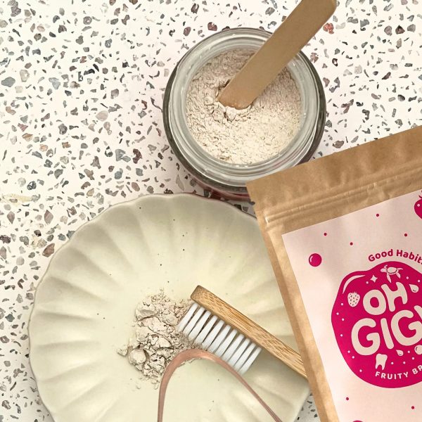 OhGiGi Organic Toothpowder - Fruity Brush Sale