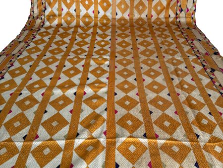 1071 Vintage Meenakari Varida Bagh Phulkari Online